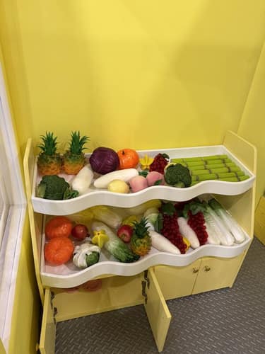Play kitchen with vegetables